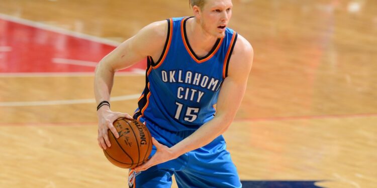 Kyle Singler #15 of the Oklahoma City Thunder handles the ball against the Washington Wizards at Verizon Center on February 13, 2017 in Washington, DC.