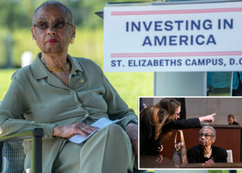 House member Eleanor Holmes Norton, 88, scammed out of $4,000, has 'early signs of dementia'