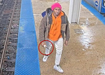 Lunatic stabs woman at Chicago train station 3 months after Iryna Zarutska's murder