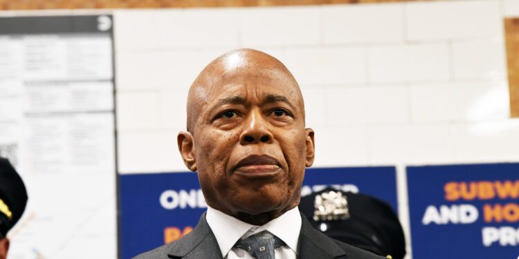 Mayor Adams's vow to hire 5,000 new cops rightly exposes defunder-in-chief Mamdani